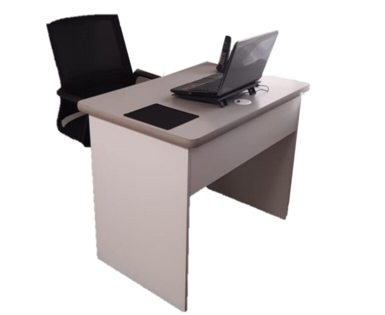 Escritorios, puestos de trabajo, alquiler